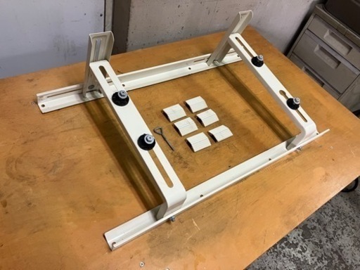 エアコン用屋根置き架台