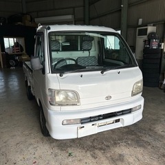 ハイゼットトラックスペシャル5MT　パワステ　エアコン　4WD