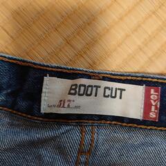 Levi's 517 32×32 BOOTCUTの画像