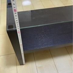 ガラステーブル　月末に処分予定の画像