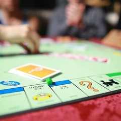 一緒にボードゲームをやりませんか？