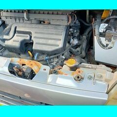 人気車種【最後までお読み下さい】軽自動車　スバル　LUCRA　ルクラの画像