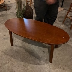 ウッドテーブル