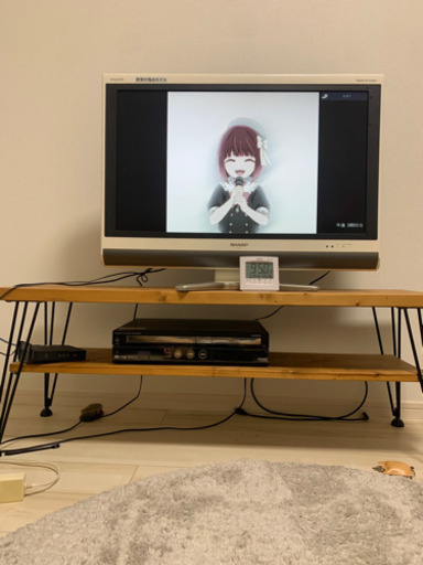 Sharp Aquos テレビとテレビ台（セット）