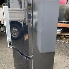 福岡市内配送無料　三菱電機 MITSUBISHI ELECTRIC MR-P15X-B [冷蔵庫 （146L・右開） 2ドア サファイアブラック]