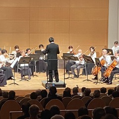千葉市で活動している弦楽合奏団「アンサンブル・クララ」です。私た...