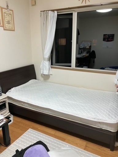 シングルベッドです。