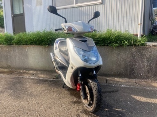 軽整備済み‼️ シグナスx カスタム白　配送可能　現車確認可能