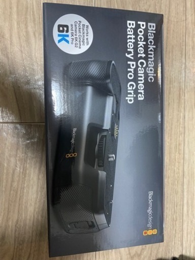 新品　ブラックマジックバッテリーグリップ