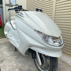 この夏すぐ乗れる白マグザム！YAMAHA ヤマハ MAXAM マ...