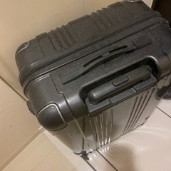 キャリーケースの画像