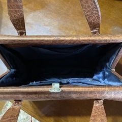 象革？のハンドバッグの画像