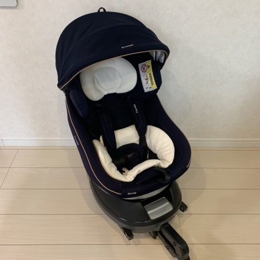 コンビ　チャイルドシート