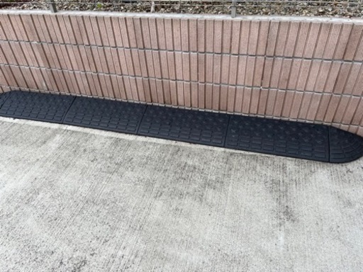 段差スロープ　駐車場　全体長さ2m85㎝