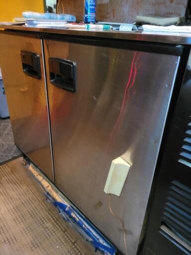 業務用冷蔵庫