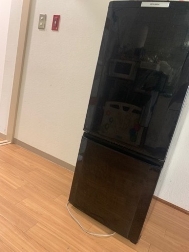 冷蔵庫　3500y