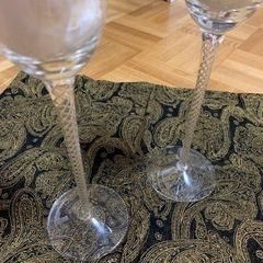 グラスセットと布(160cm)の画像