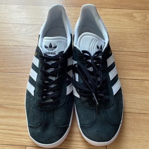 スニーカー adidas GAZELLE 25.5