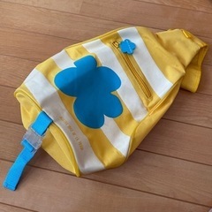斜め掛け　リュック