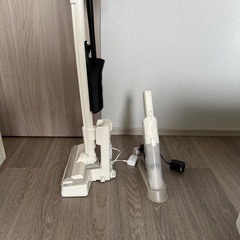 アイリスオーヤマ 掃除機 (ハンドクリーナー付き)の画像