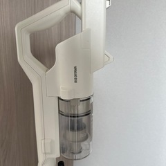アイリスオーヤマ 掃除機 (ハンドクリーナー付き)の画像