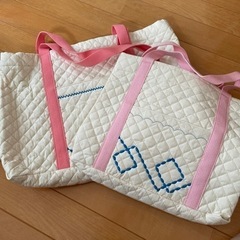 ハンドメイド　絵本バッグ　２個