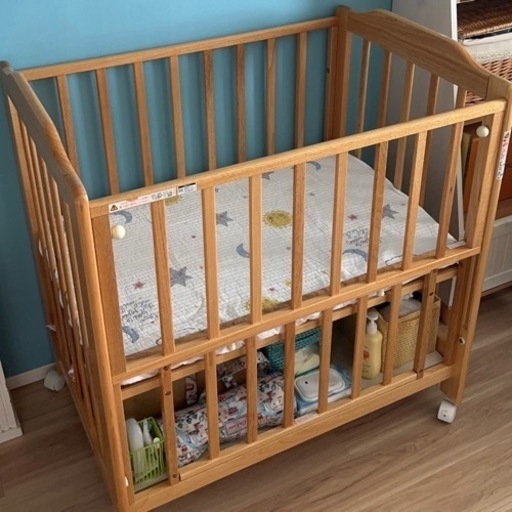 美品ベビーベッド KATOJI カトージ  ミニ　3段階高さ調整可