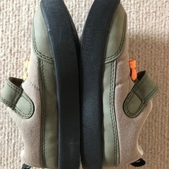 新品未使用スニーカー☆16㎝の画像