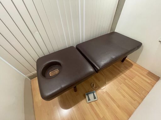 マッサージベット（電動昇降機能・リクライニング機能あり）【新品定価