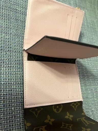 ルイヴィトン　三つ折り　財布