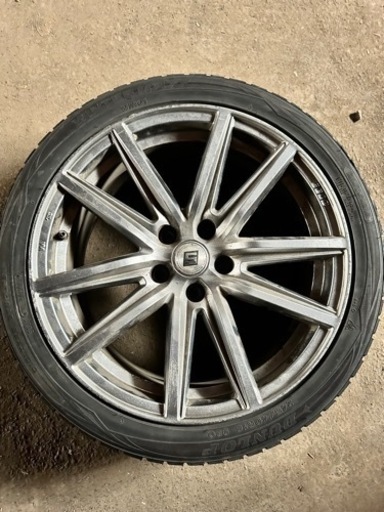 社外アルミホイール　18インチ