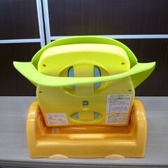 アプリカ バスチェア 生後24ｶ月頃まで 乳幼児用 リクライニング・折りたたみ式 Aprica 苫小牧西店の画像