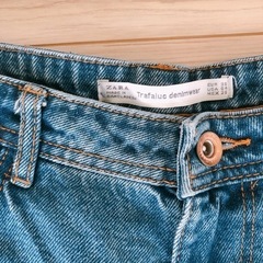 ZARA デニムの画像