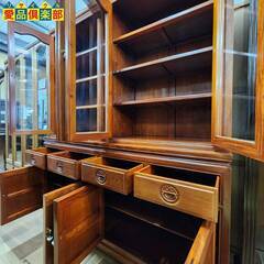 【愛品倶楽部柏店】花梨材 シノワズリ デザイン 大型4枚扉 飾り棚の画像