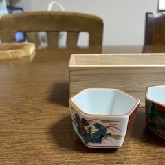 【取引中】九谷焼　おちょこセットの画像