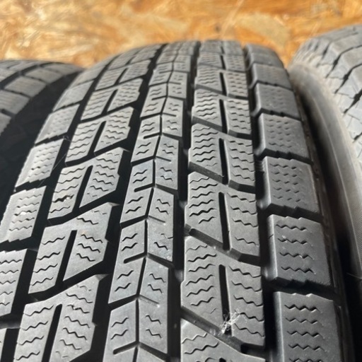 バリ山　DUNLOP ダンロップ　SJ8 175/80R16 スタッドレス　タイヤ　2018年製　16インチ