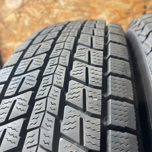 バリ山　DUNLOP ダンロップ　SJ8 175/80R16 スタッドレス　タイヤ　2018年製　16インチ