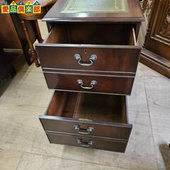 【愛品倶楽部柏店】英国クラシック 2段ファイリングキャビネット 天板レザー加工 (鍵1本付) アンティーク/ヴィンテージ/レトロ/イギリスの画像