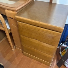 超美品　ドレッサー　衣装たんす　チェスト　椅子　セット　鏡台の画像