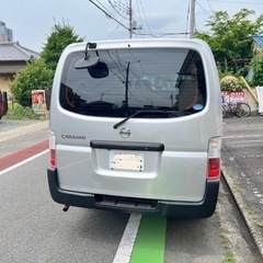 日産キャラバン10人乗り　値下げました‼️車検2年付き、ガソリン車　調子良い一台です！乗り替えの為出品になります、早い者勝ちます！の画像