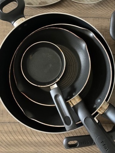T-fal フライパン、鍋、蓋14点セット(*ガス火専用です)