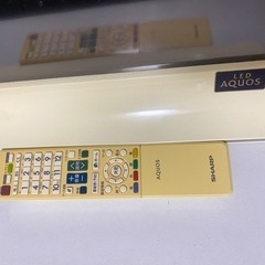 《譲り先決まりました》シャープ40型テレビ テレビ台セット 嵐などの録画有りのままお渡しの画像