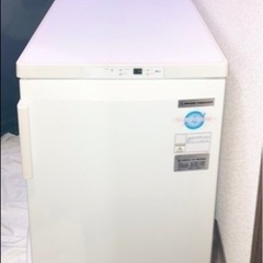 業務用冷凍庫　家庭用冷凍庫　104リットル