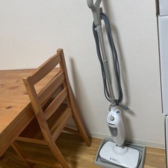アイリスオーヤマ　加湿掃除機