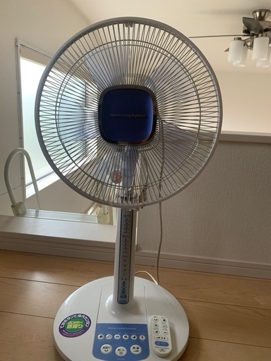 HITACHI living systems 扇風機