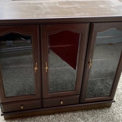 サイドボードの画像