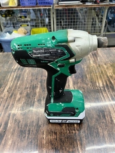 makita?シンプルなモデル?インパクトドライバ8038