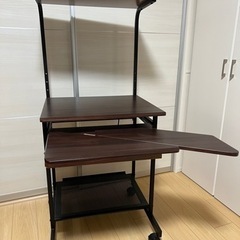 【取り下げ中】ワークデスク(上段と足元に収納あり)の画像