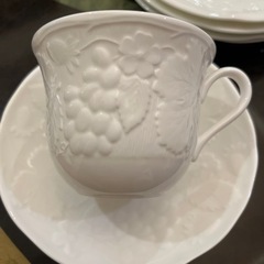 ウェッジウッドのコーヒーカップ&ナルミのケーキ皿の画像
