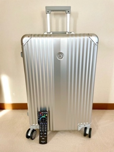 【値下げ】【新品未使用】メルセデスベンツ　キャリーバッグ